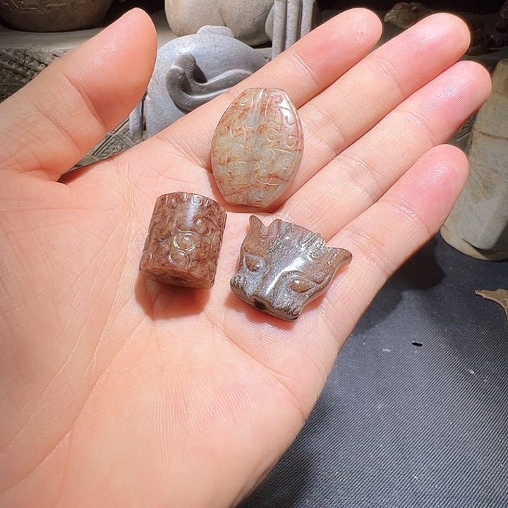 和田玉（糖玉）未镶嵌颈饰用****5