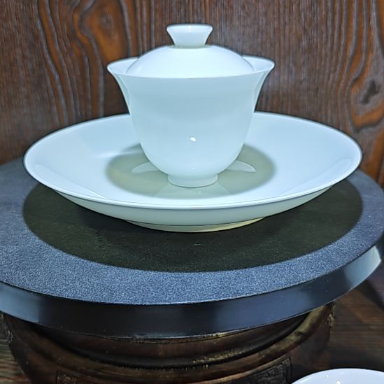 纯滑石子三才盖碗一只