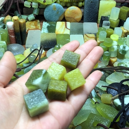 未镶嵌岫玉吊坠玖*六