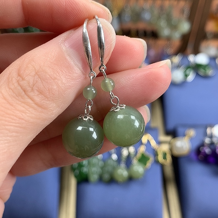 和田玉银S925镶嵌耳饰12左右晴水绿