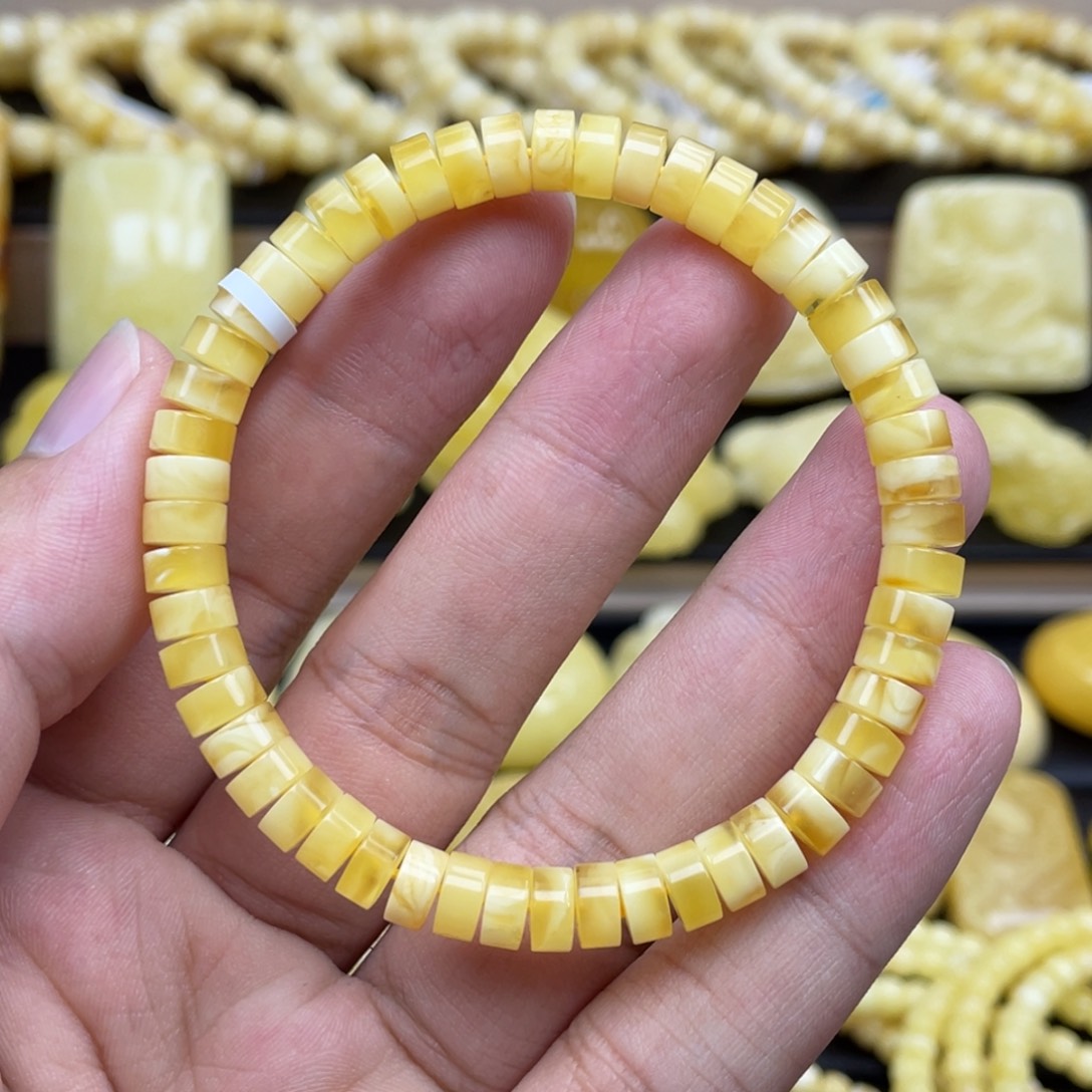 琥珀未镶嵌裸石琥珀蜜蜡