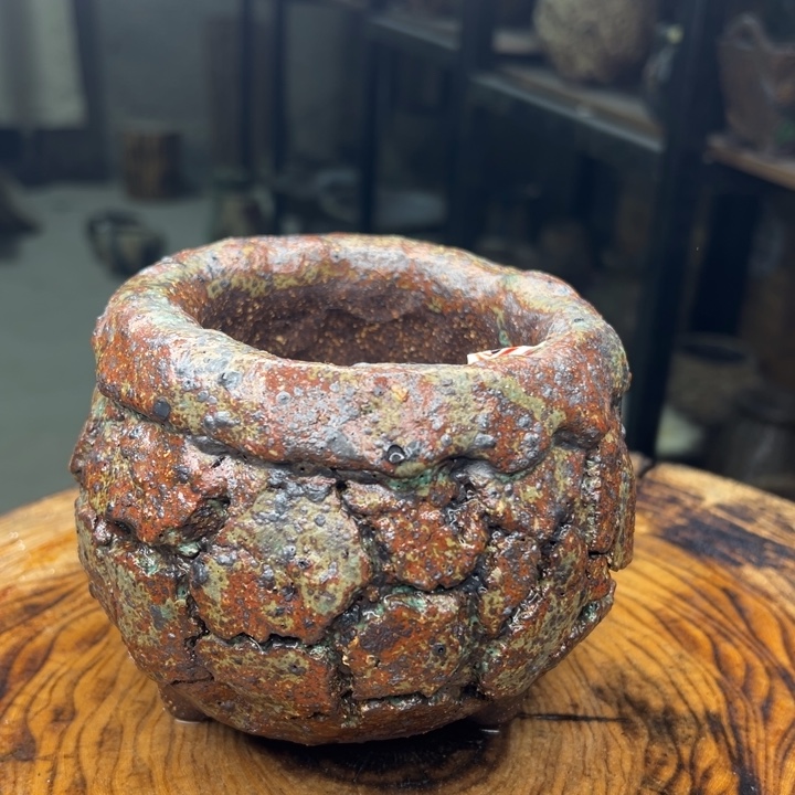 岁****陶瓷制品不退不换