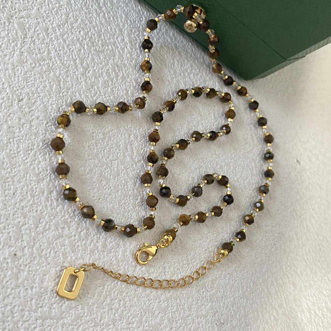 铜合金项链 虎眼石项链美拉德复古串珠女秋冬轻奢