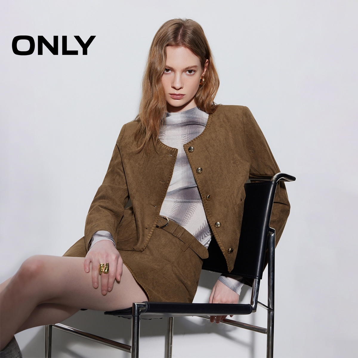 ONLY2026春季新款圆领立体贴袋金属纽扣西服外套女|126108002