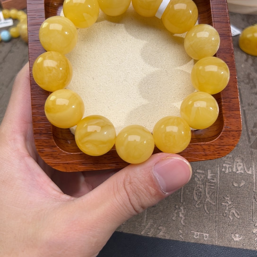 琥珀裸石未镶嵌琥珀裸石未镶嵌134