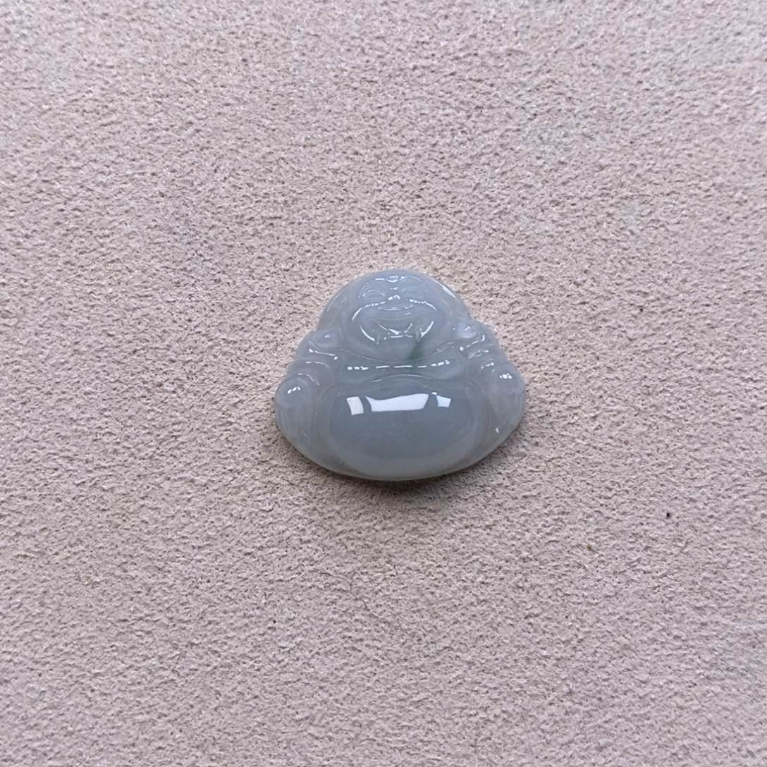 翡翠未镶嵌颈饰佛公