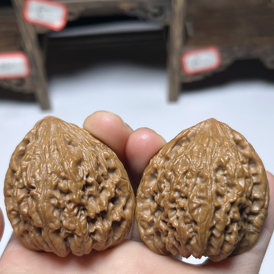 涿鹿南疆石狮子头254103文玩核桃子弹头高炮残脚纯手工打底红皮