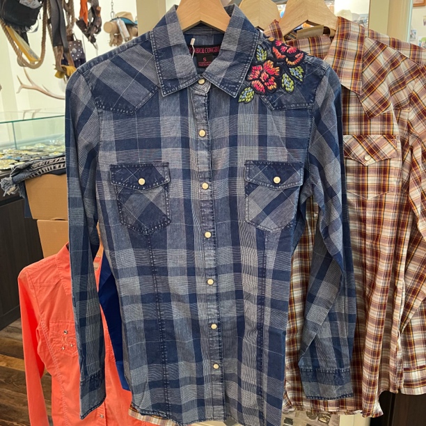 女款衬衫西部牛仔格子衫重工刺绣款聚乐部马具店