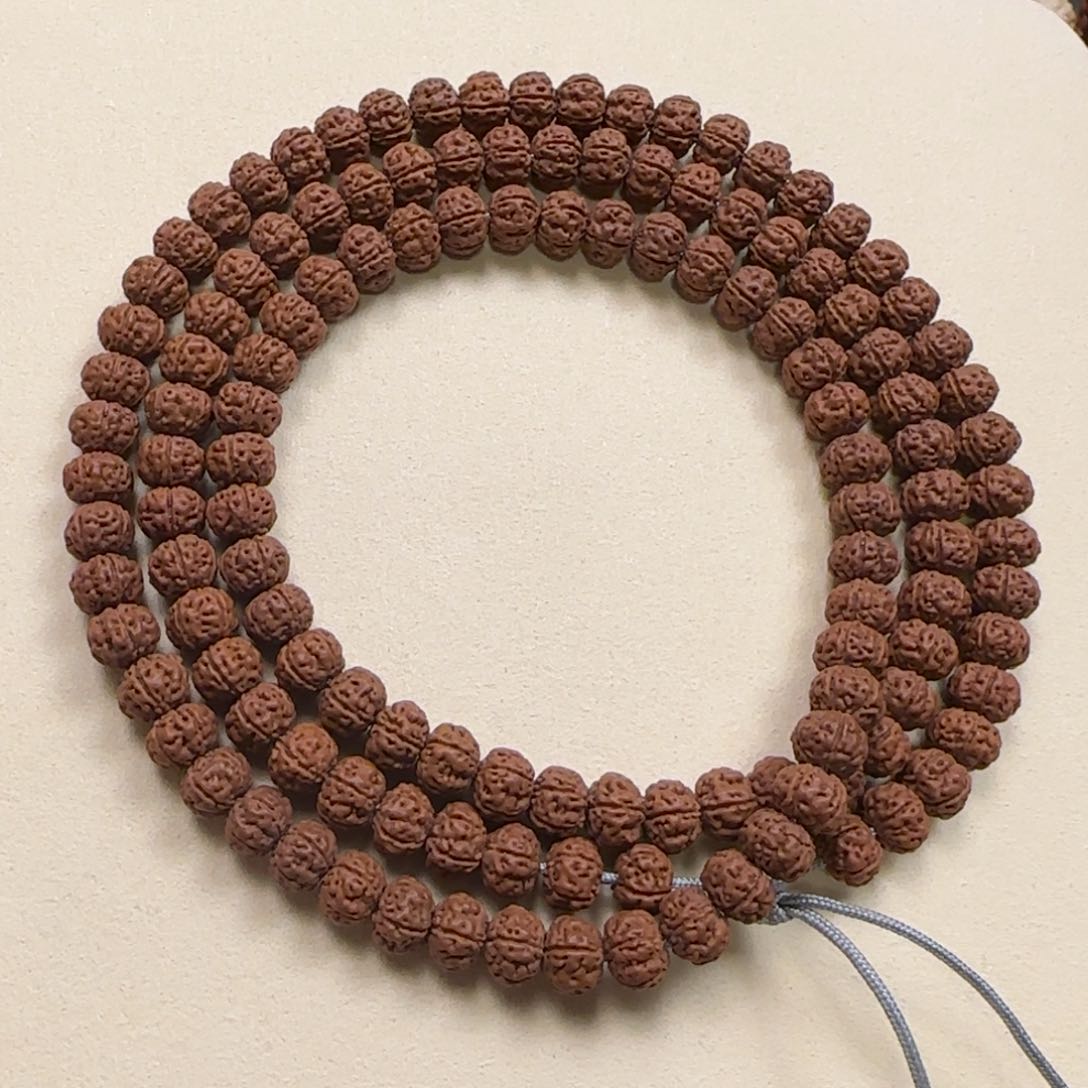 金刚菩提吊坠【次头货乌利达老树王】9.8mm