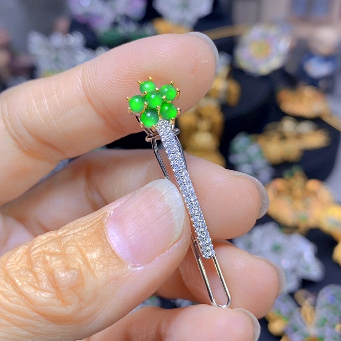 翡翠耳钉银S925镶嵌天然翡翠
