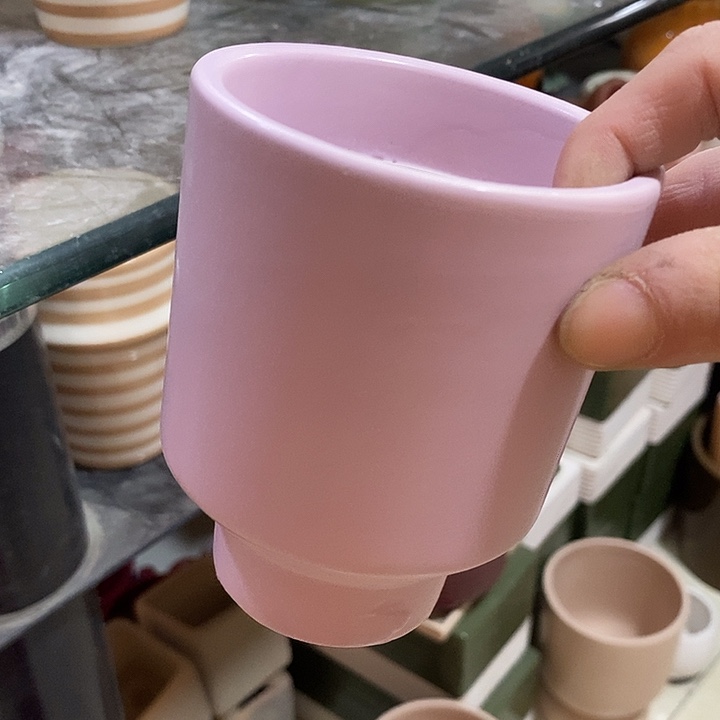 陶盆有孔 瑕疵针孔漏釉介意勿拍口 8高10