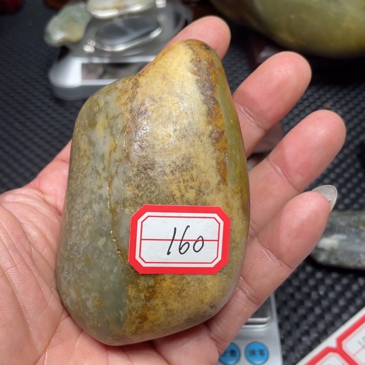 颈饰未镶嵌和田玉160