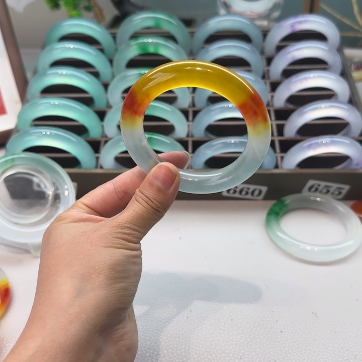 玉禾**.时尚飘花手镯312