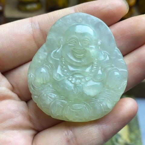 未镶嵌蛇纹石玉颈饰74