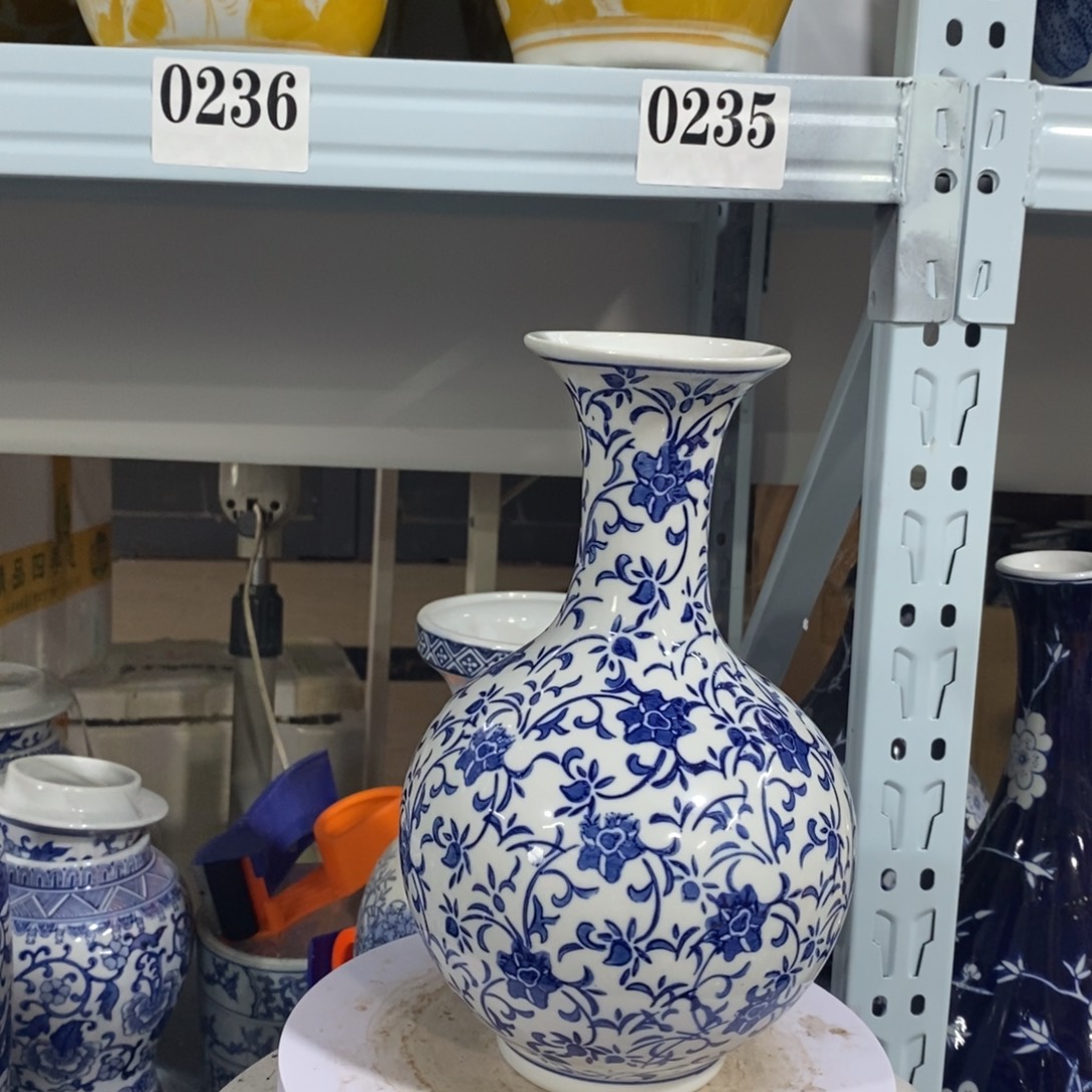 瓶花瓶…………………………………24高