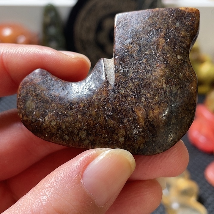 蛇纹石玉未镶嵌挂件