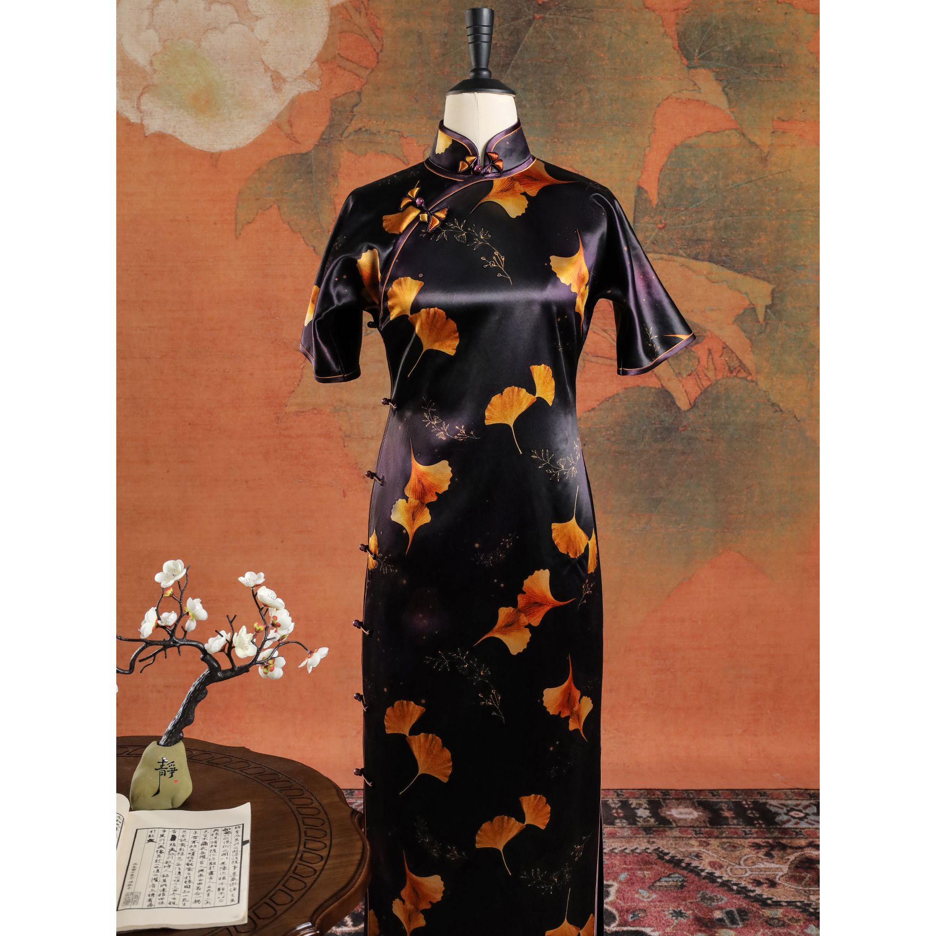 女神姑娘【秋日迟】皮子香云纱短袖古法手工开襟旗袍Q51205-8-50