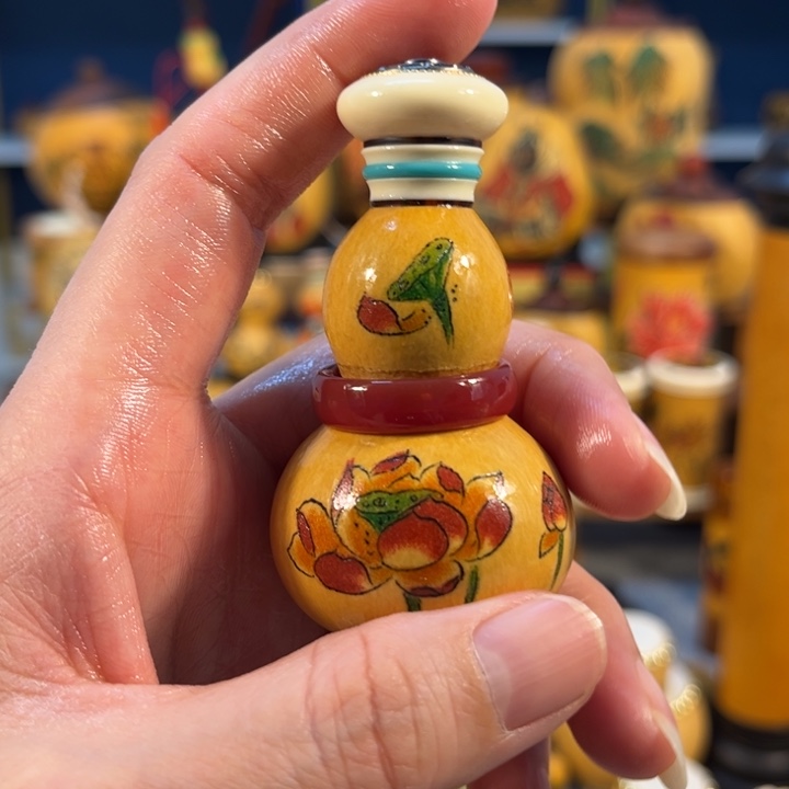 大叶紫檀（黑酸枝木类）