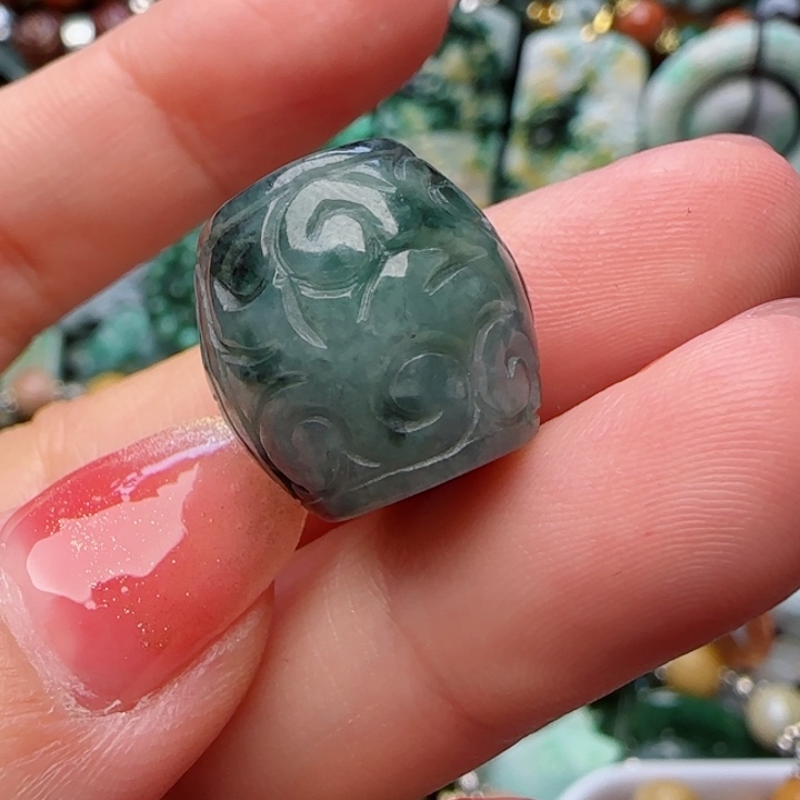 翡翠颈饰未镶嵌天然A货40