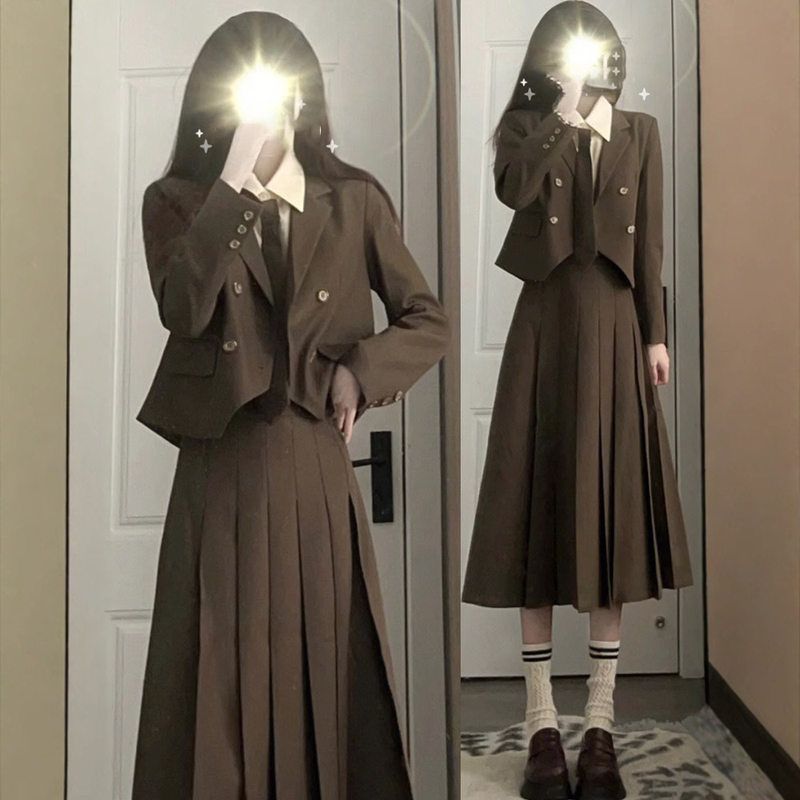 法式轻熟风御姐裙子高级感春秋季外套盐系气质两件套穿装女搭西