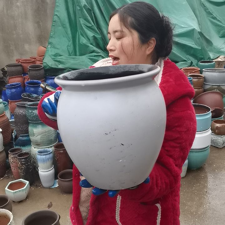 口25高28瑕疵一个盆子。。。