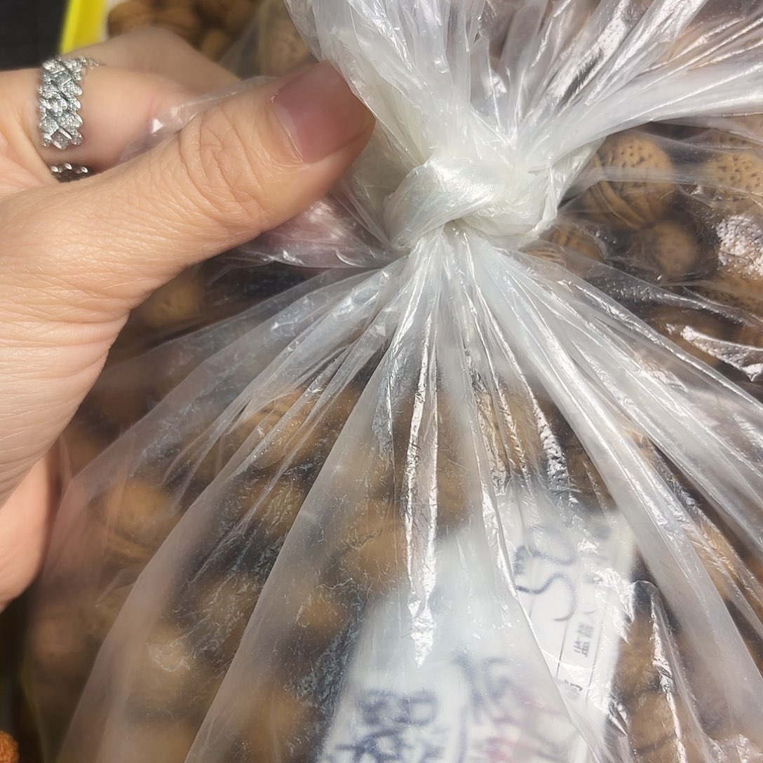 魏***桃核吊坠福利多多