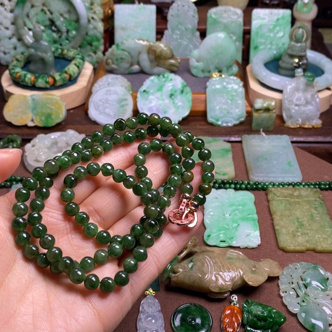 陈***明翡翠未镶嵌颈饰1111111111111111