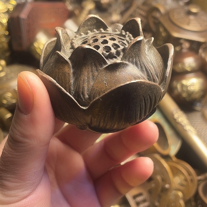 诚信经营铜器摆件