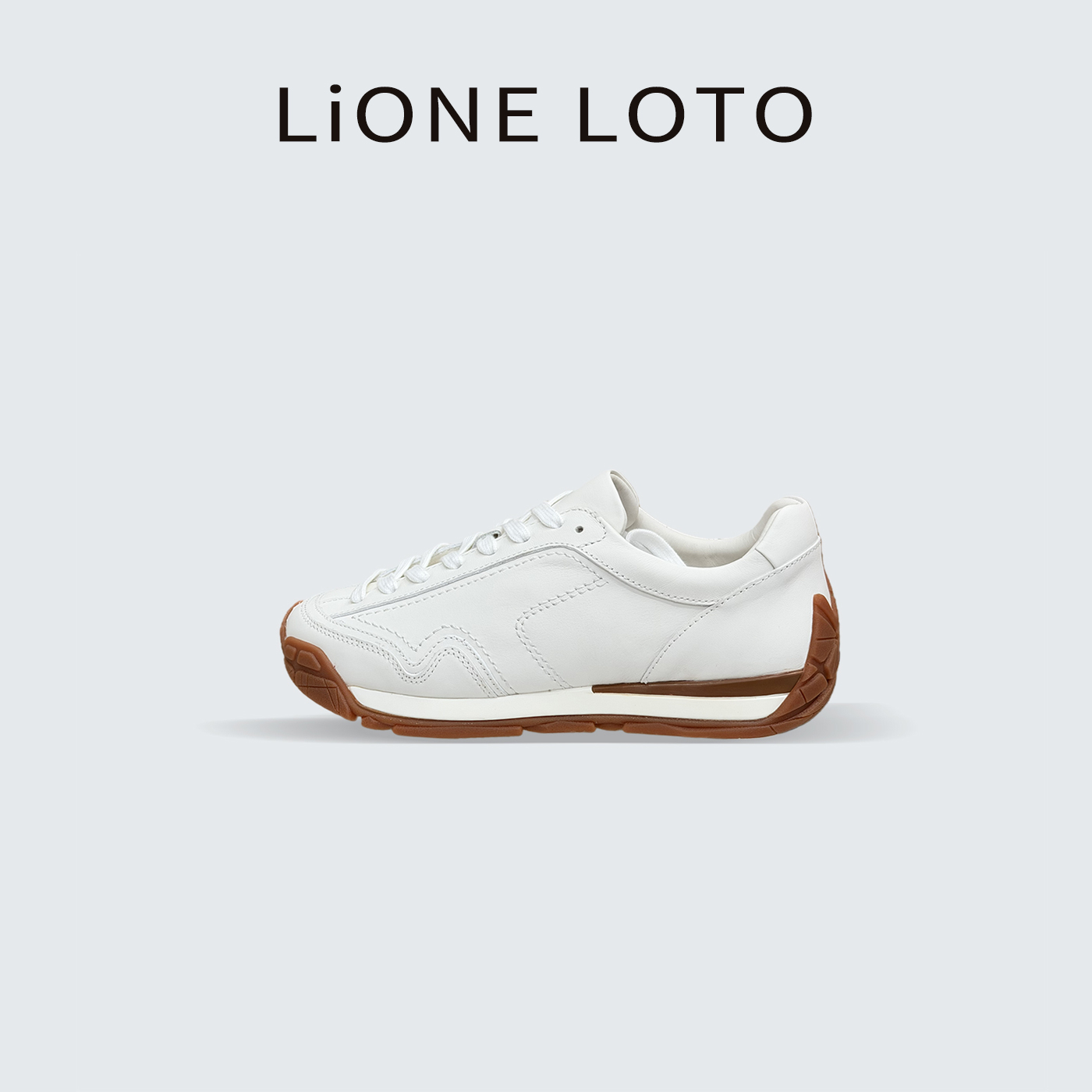 2025超轻盈运动户外运动鞋时尚休闲鞋潮鞋 耐磨防滑防踢真皮女鞋