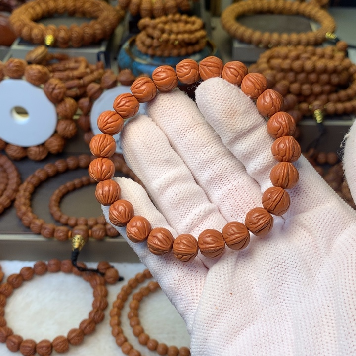 ****儿手串桃核秦岭龙纹