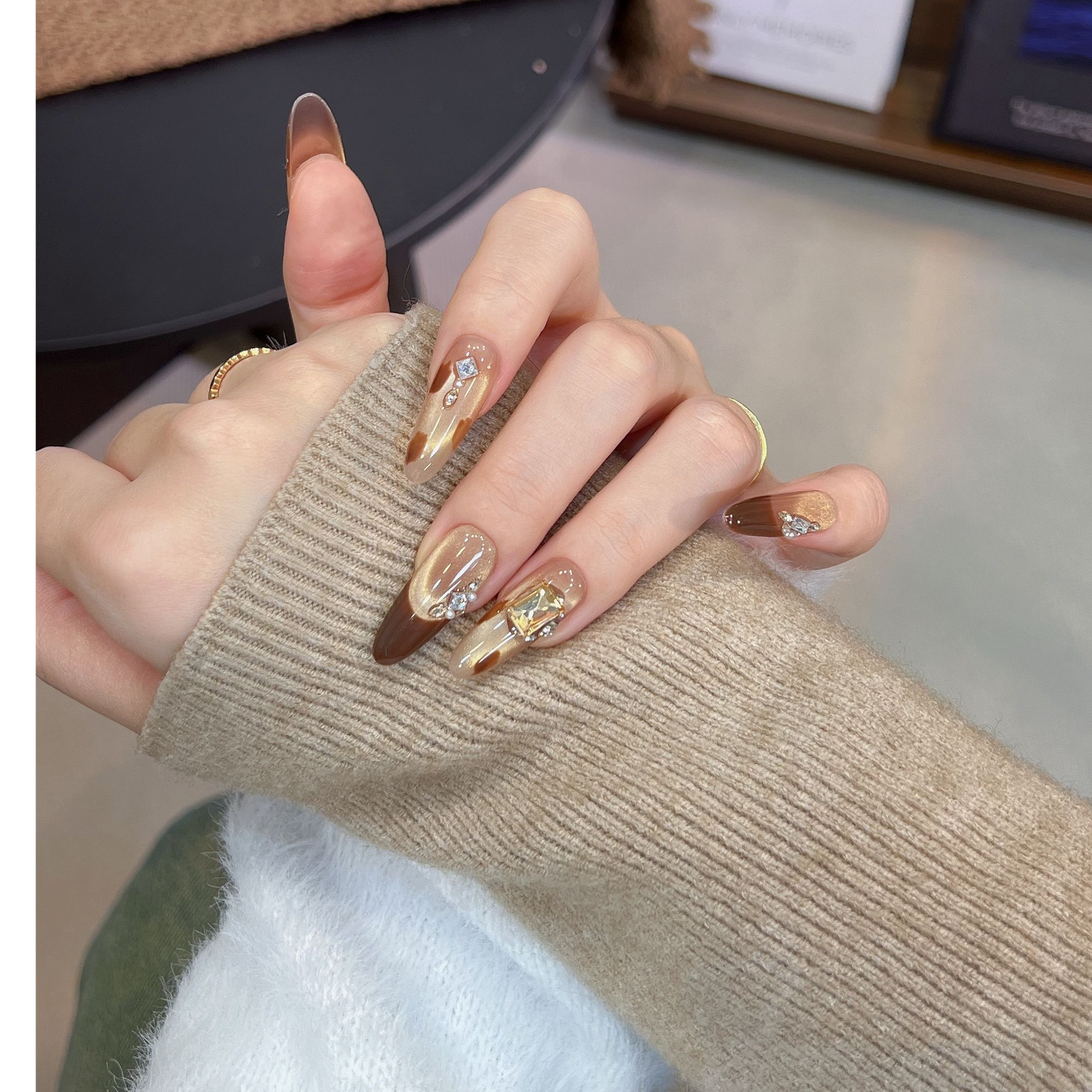 【焦糖暖冬】纯手工穿戴甲猫眼烟花美甲秋冬显白