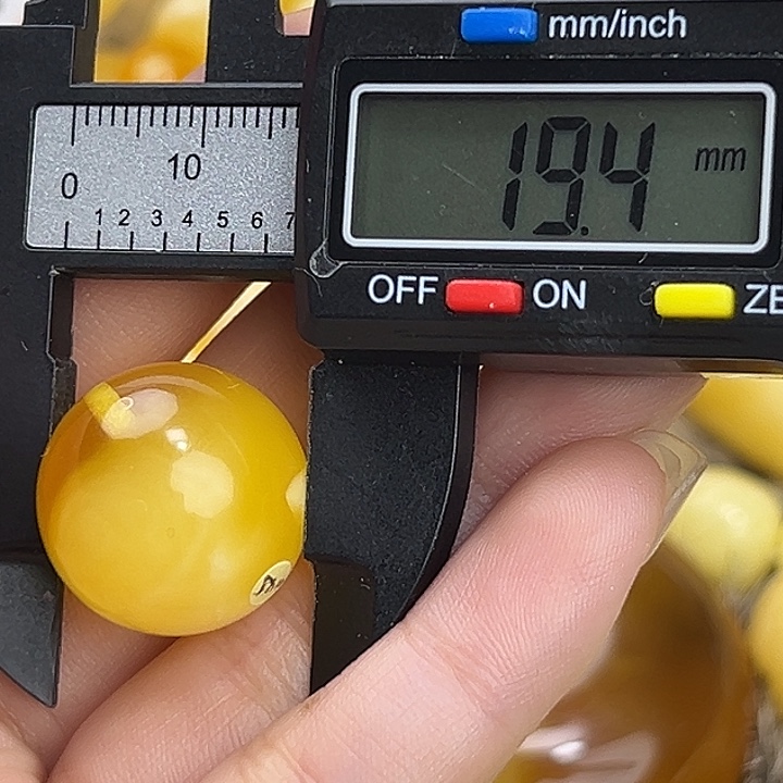 蜜蜡未镶嵌裸石蜜蜡465