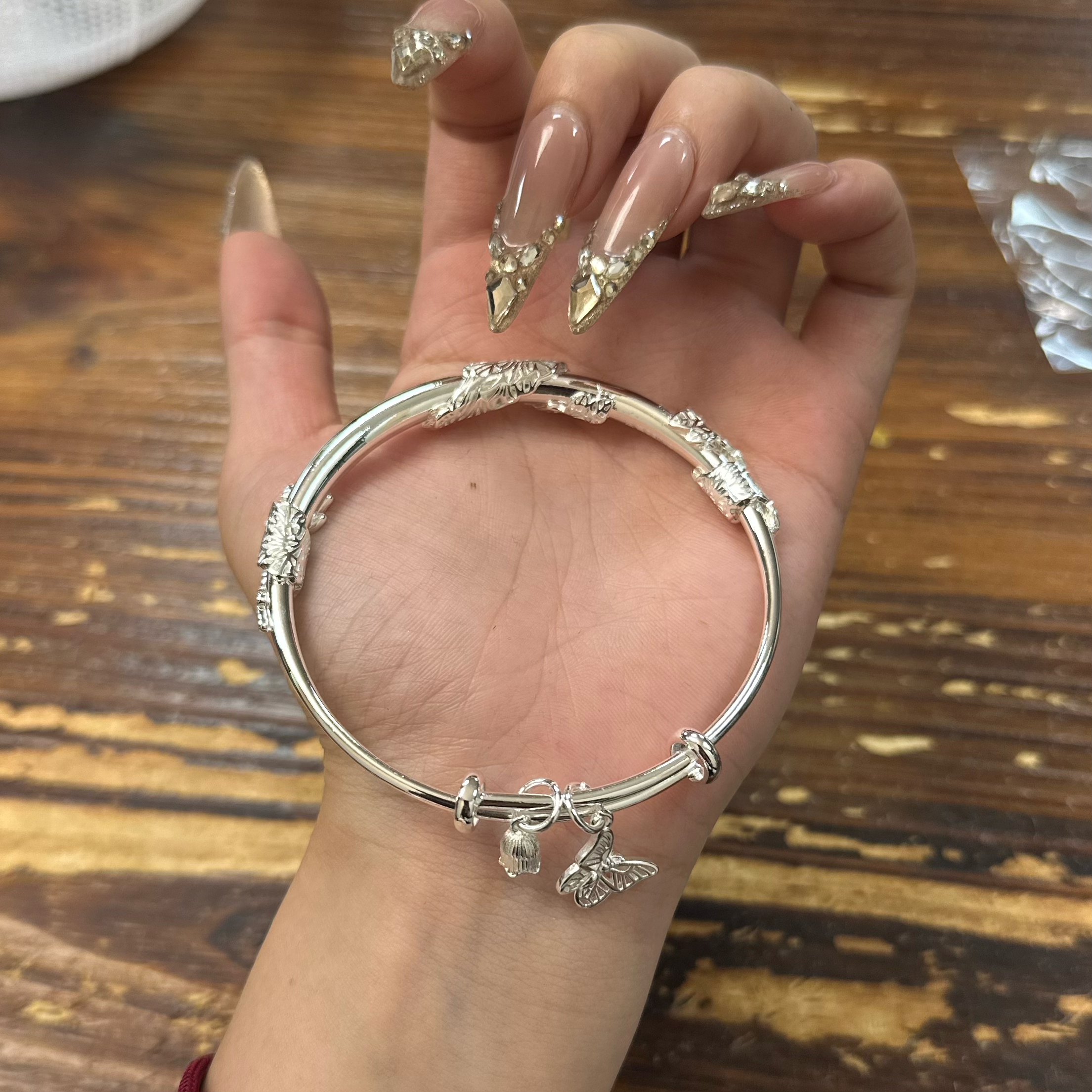 精品银手镯（无礼盒）S026