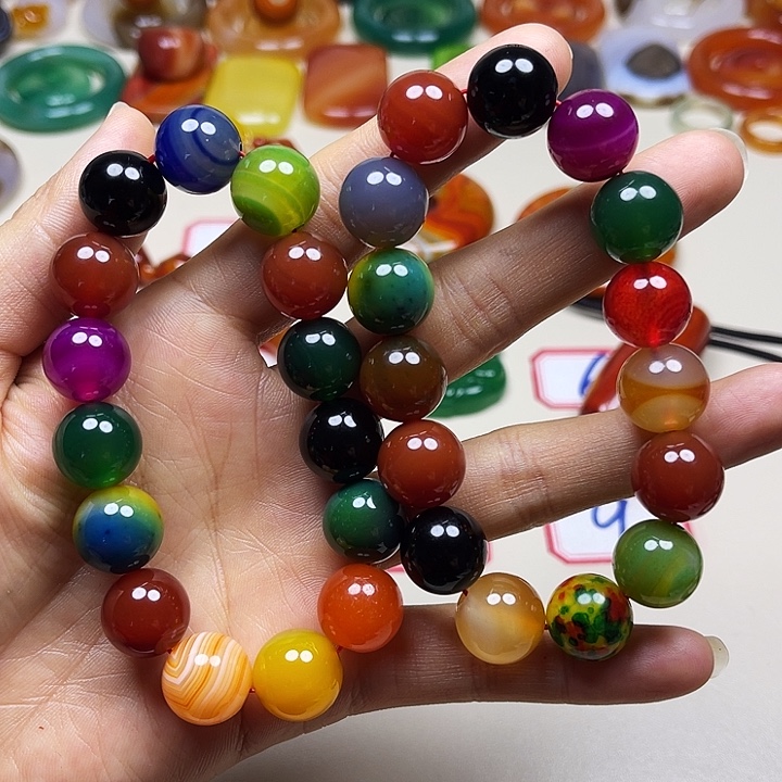 y***7玛瑙/玉髓未镶嵌颈饰