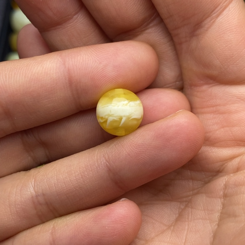 【闪购商品】琥珀珠宝奇石未镶嵌z****n