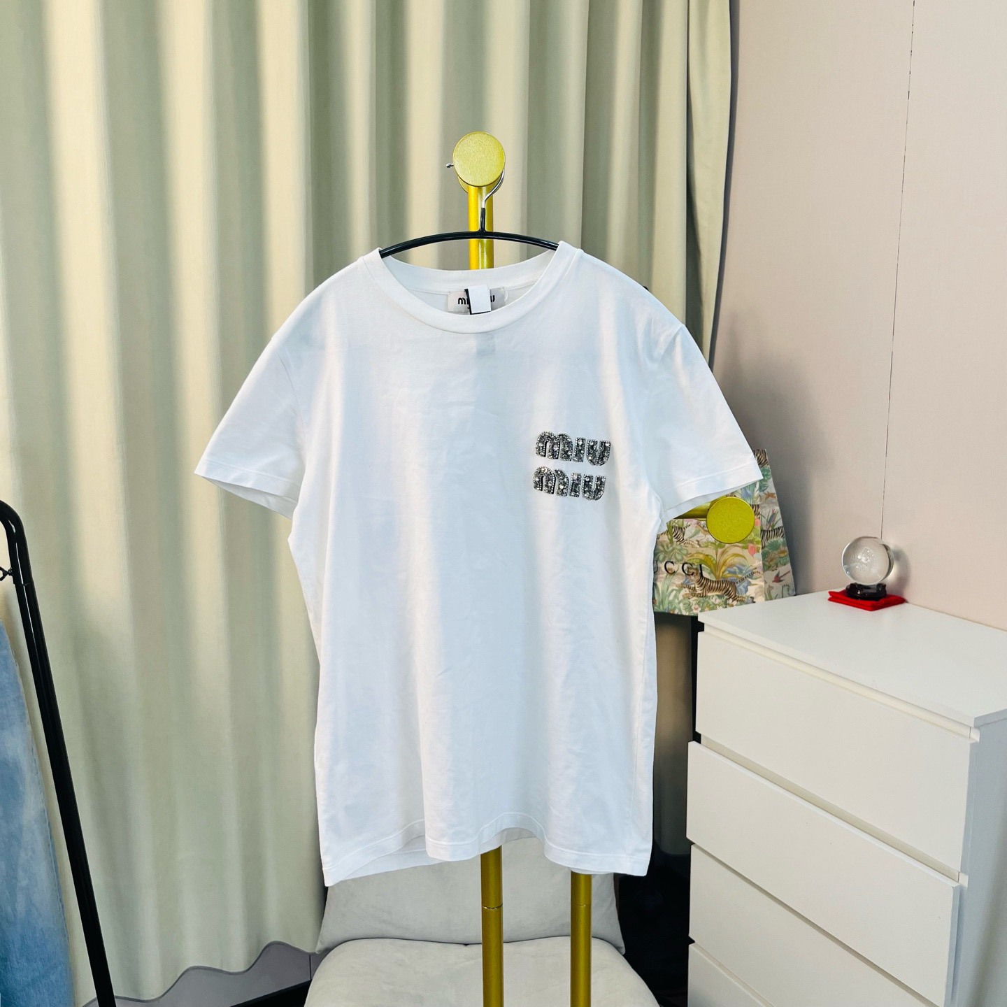 99新 MIU MIU/缪缪 玄色 白色水钻logo短袖 s码 99新