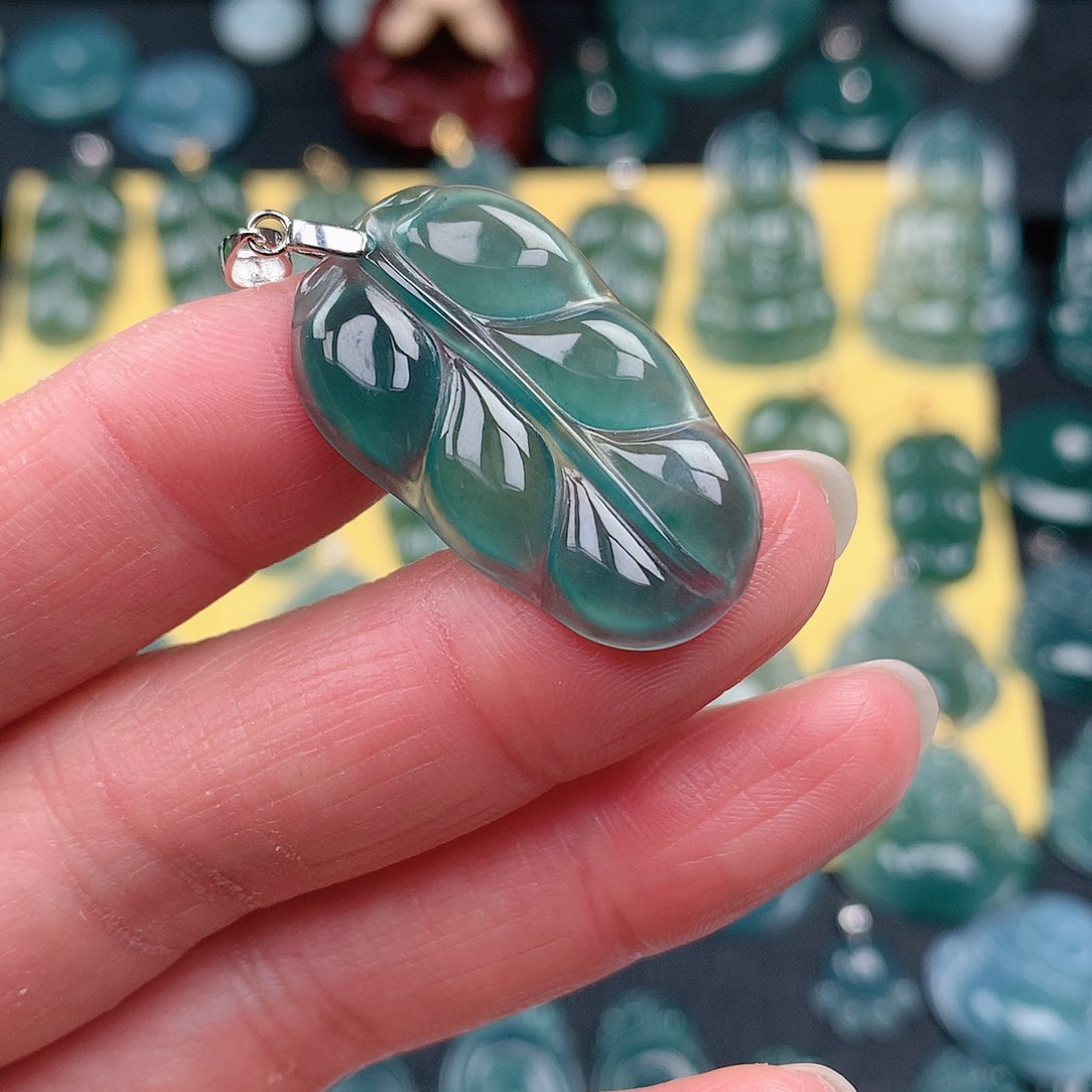 翡翠吊坠(不含链)未镶嵌吊坠