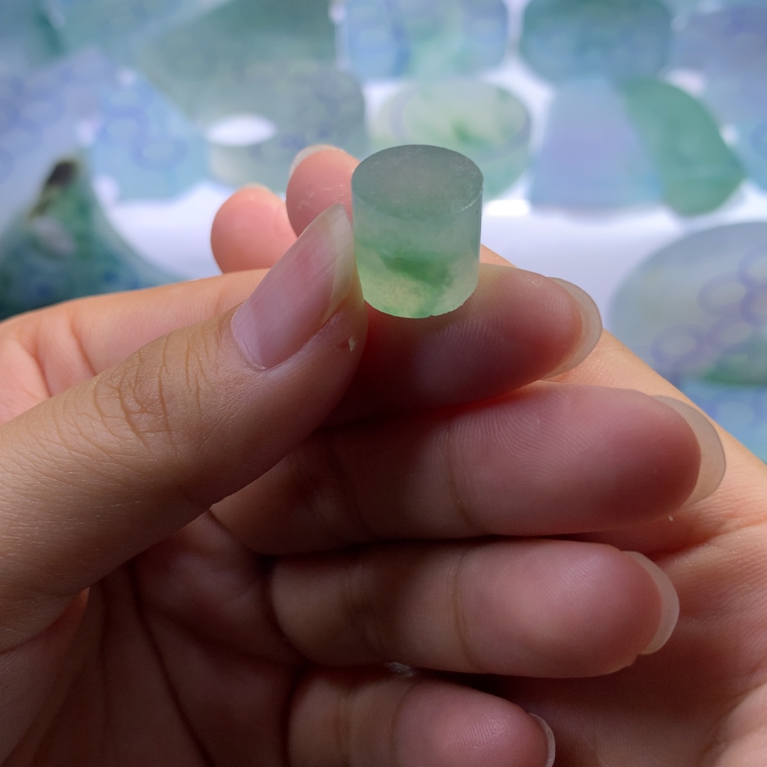 定制翡翠未镶嵌福利