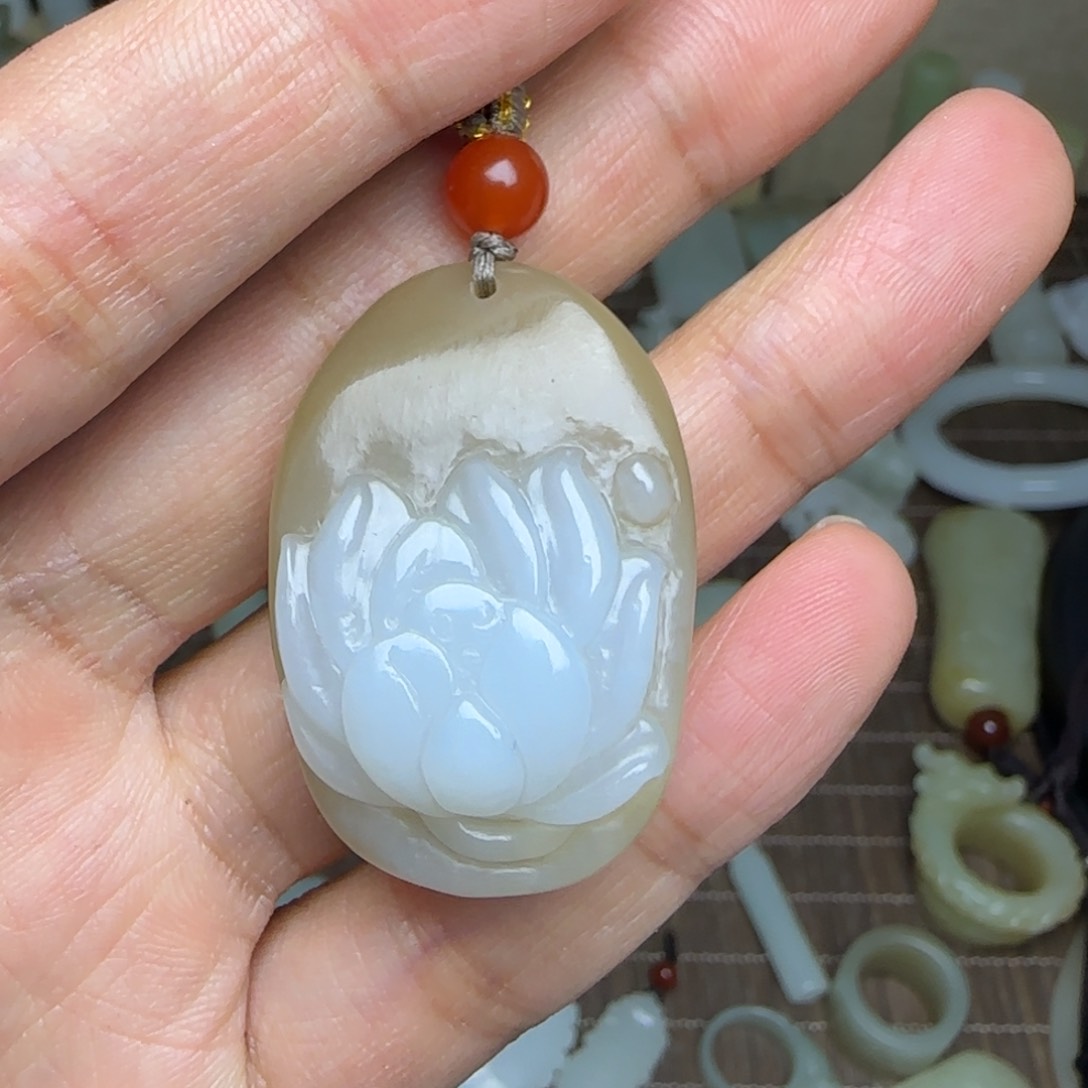 和田玉挂件未镶嵌