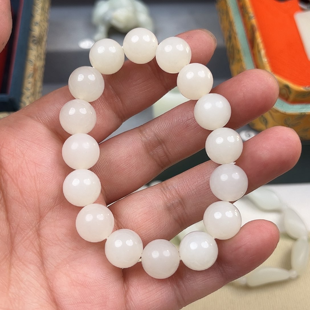 和田玉手链未镶嵌