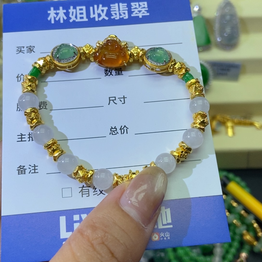 翡翠18K金镶嵌颈饰基地发货。假一赔三