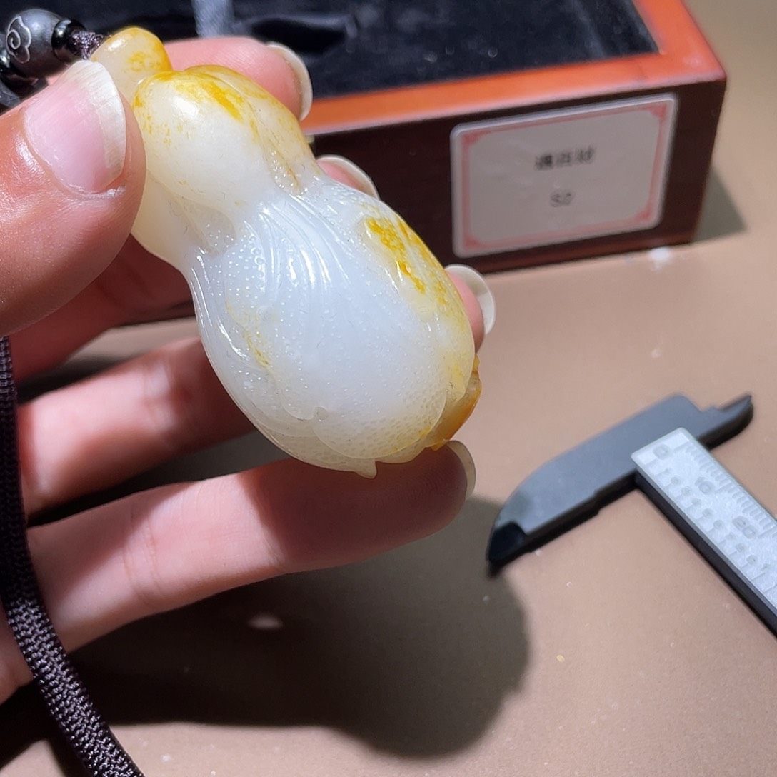 和田玉颈饰未镶嵌Z6