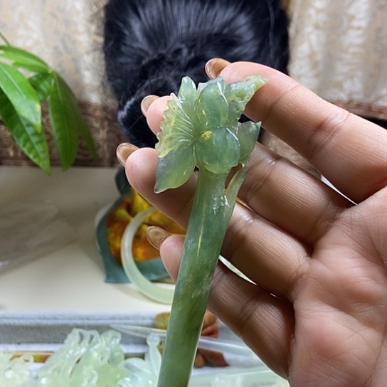 未镶嵌蛇纹石玉发饰
