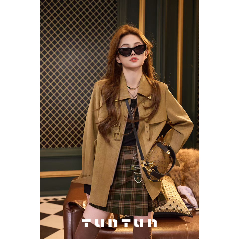 吞吞TUNT【皮革艺术】中性色调 复古工装结构设计感衬衫