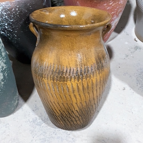 紫砂花盆口20高度32黄色双耳