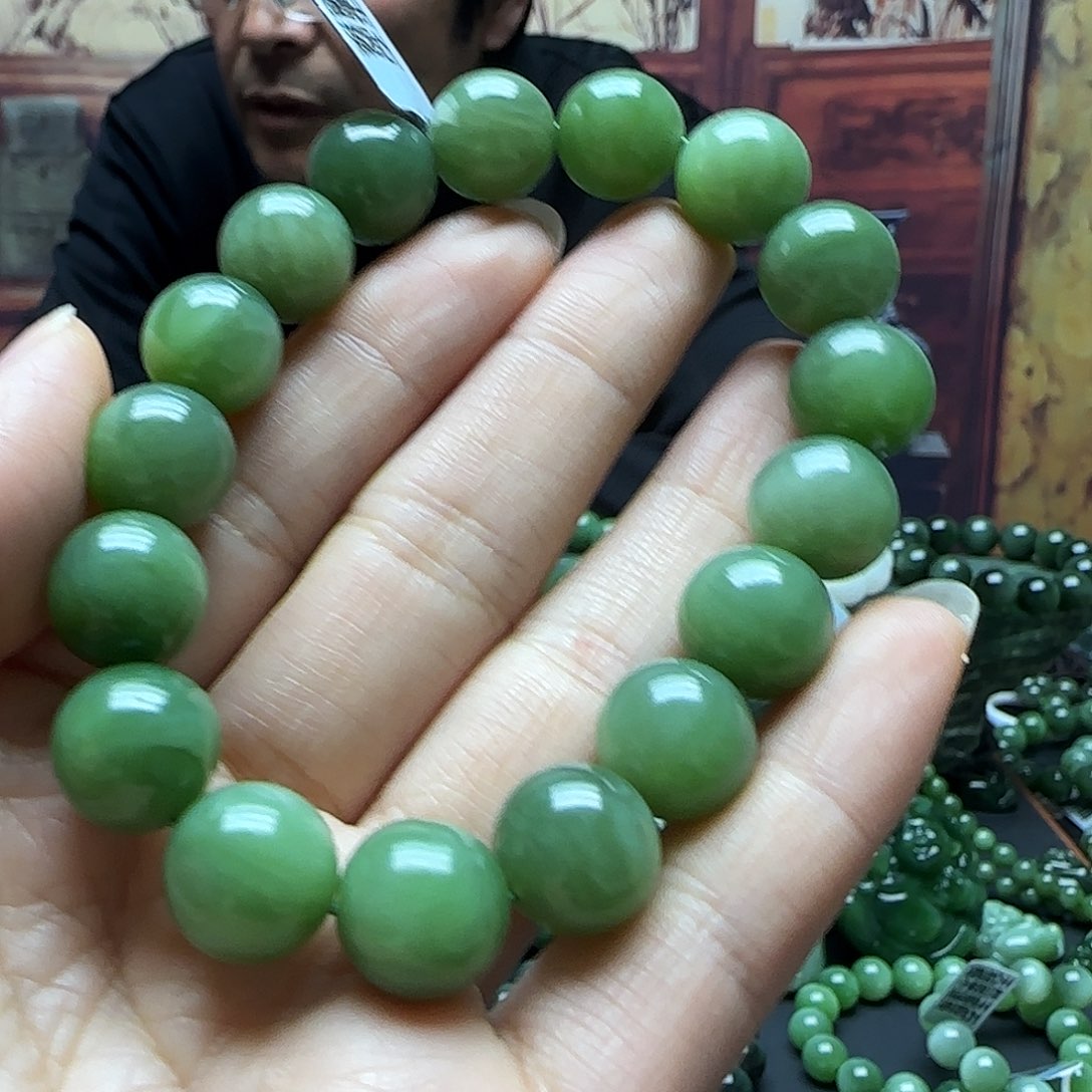 和田玉手串未镶嵌