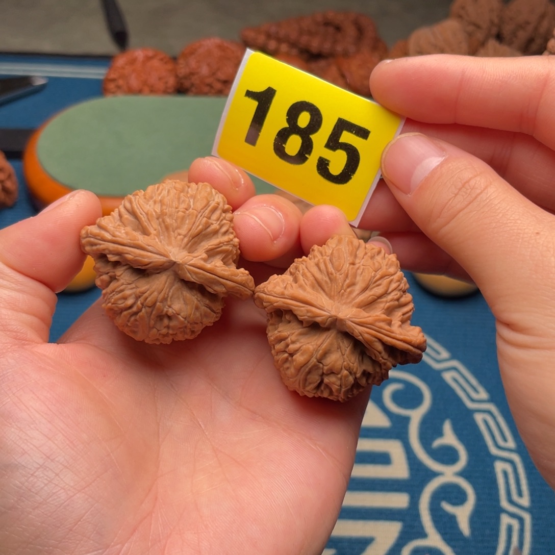 吊坠文玩核桃42全品白狮子185号