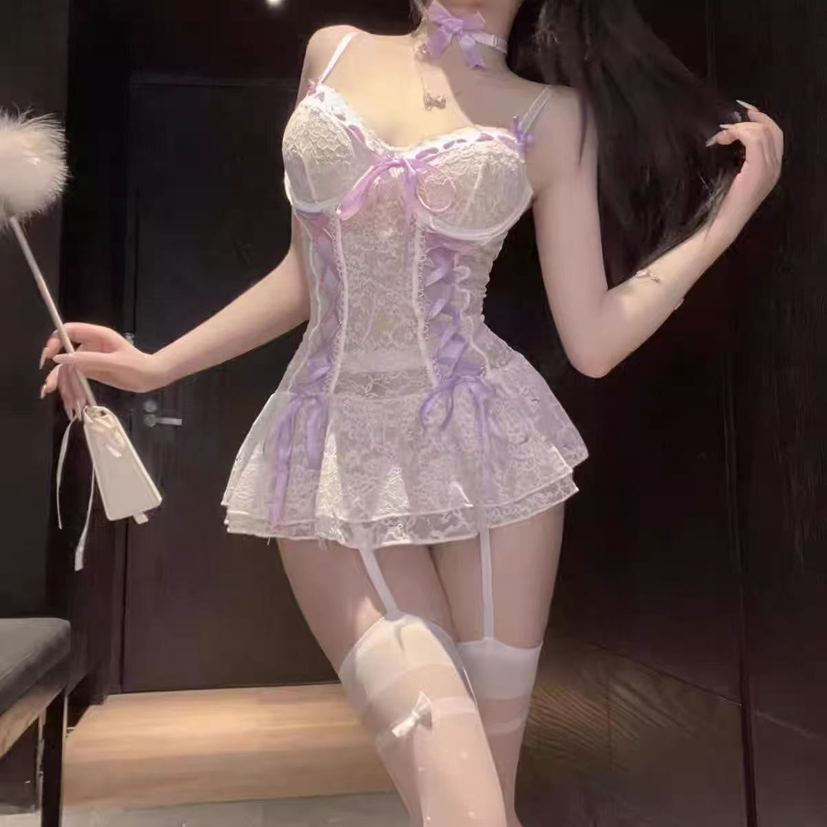 花之浔【柔纱恋语】性感公主风吊带辣妹纯欲女士白色纯欲风睡裙蕾丝