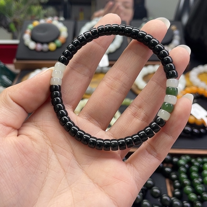 和田玉未镶嵌手链