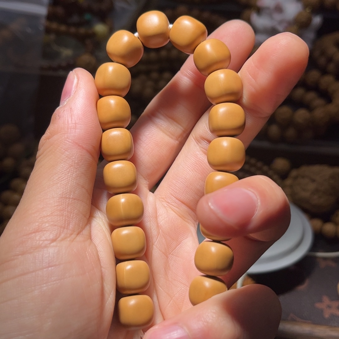 猴头核桃吊坠12龙岩料方糖面包全品无瑕无药